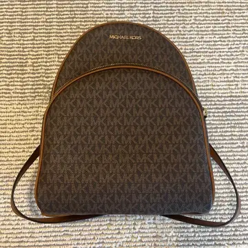 MICHAEL KORS 브라운 백팩