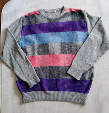 바지에 새상품급 컬러풀 스트라이프 니트 스웨터 사이즈 50