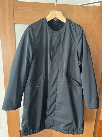 블랙 리버서블 코트