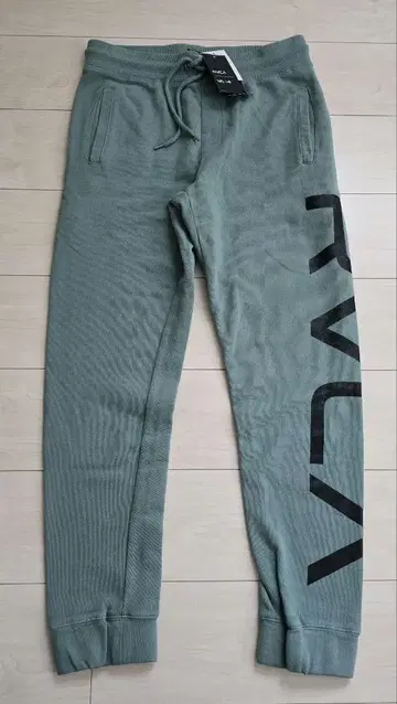 RVCA 맨투맨 팬츠 올리브 그린