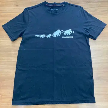 MAMMUT 블랙 티셔츠 코끼리 프린트