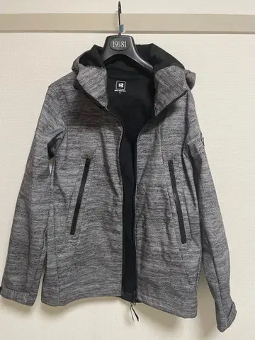 BURTLE 3190 후디드 자켓 L 사이즈
