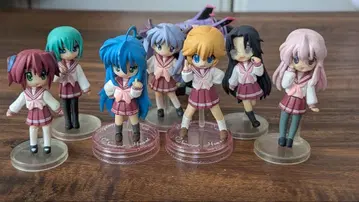 러키스타 피규어 컬렉션 7체 세트 & 전투기