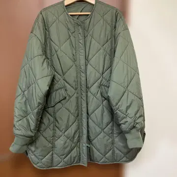 미라 오웬 리버서블 퀼팅 코트 카키