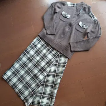 P.B.S. 스커트 셋업 브라운 체크 무늬 9호 사이즈