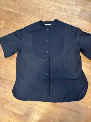 yori 네이비 반팔 셔츠