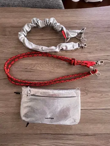 Topologie 스마트폰 숄더백 실버