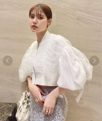 rienda 볼륨 튤 숏 블루종