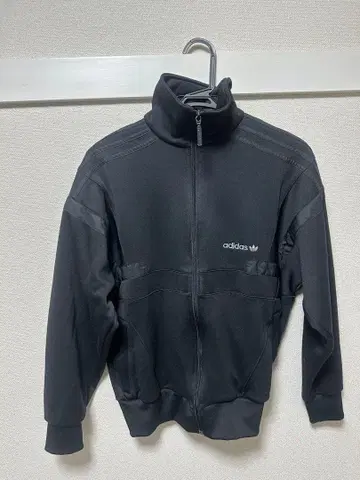 adidas 블랙 저지 J 네이비