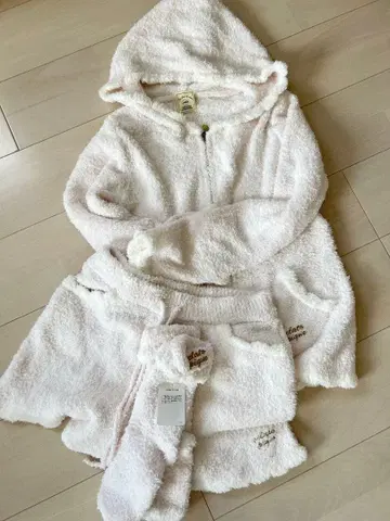 젤라피케 룸웨어 세트