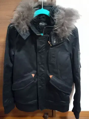 Lounge Lizard 퍼 트리밍 자켓 블랙