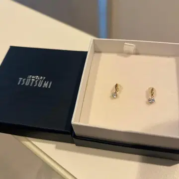 TSUTSUMI 귀걸이