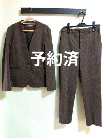 다크 브라운 셋업 자켓과 팬츠