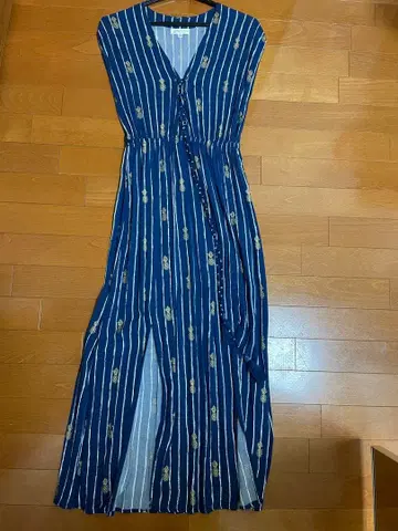 Angels by the Sea 네이비 스트라이프 원피스 XS