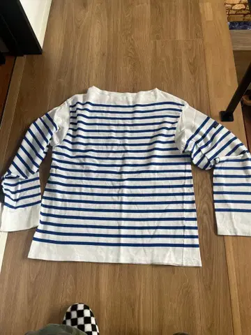 Outi 7부 소매 티셔츠 화이트/파랑 스트라이프