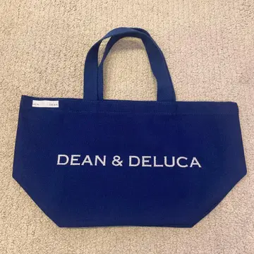 딘앤델루카 차리티 토트 2025 라피스 블루 S