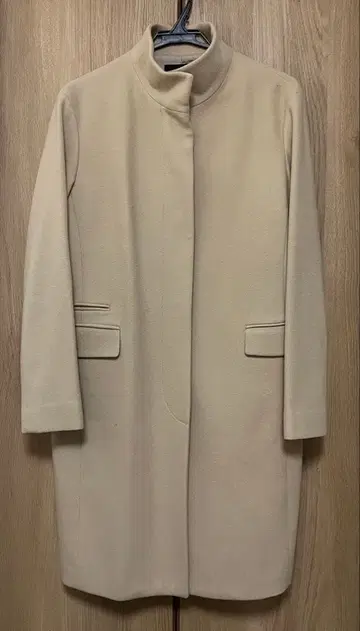 ICB 베이지 롱 코트 새틴 안감 부착