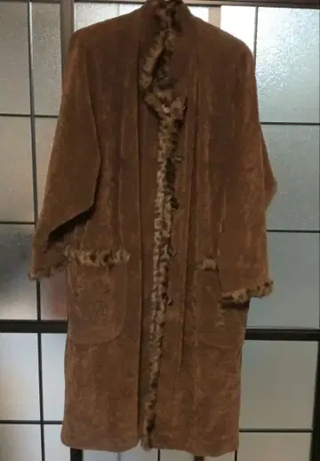 이타리야 인조 모피 롱 코트