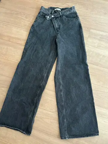 MOUSSY CROSS WAIST WIDE 스트레이트