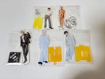 GENIC 니시모토 마이 아크릴 스탠드 세트