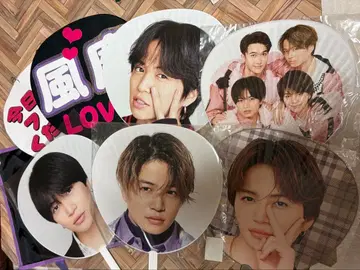 키쿠치 후마 부채 세트