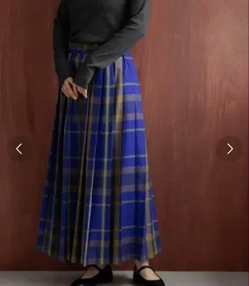 어반 리서치 써니 라벨 체크 플리츠 이지 스커트