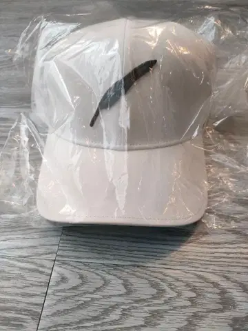 FOURTEEN 골프 캡 화이트