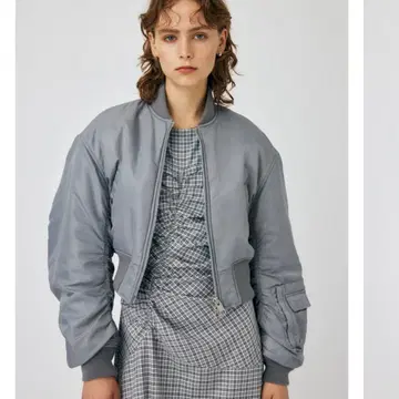 MOUSSY 숏 기장 MA-1