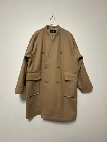 Hibeck 베이지 더블 브레스트 체스터 코트