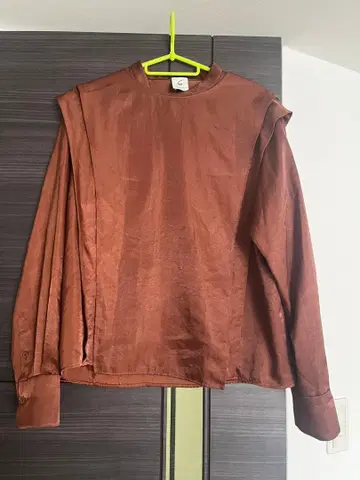 roku 로쿠 새틴 셔츠 브라운