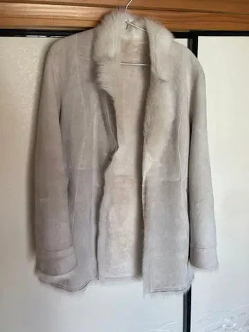 산타 루치아 무스탕 코트 40