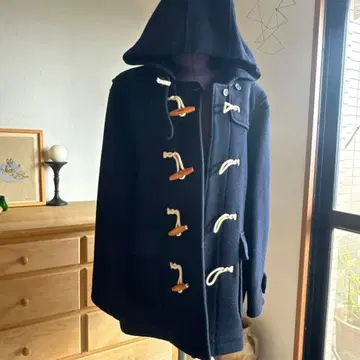 CASTUERA 네이비 더플 코트 울 혼방