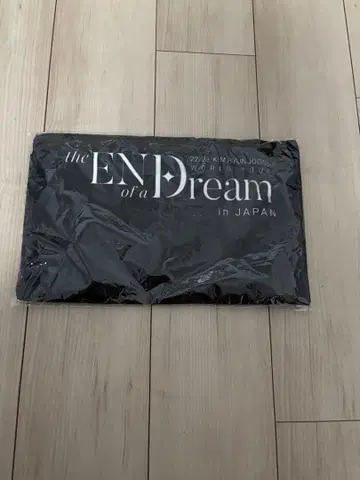 the END of a Dream in JAPAN 타월