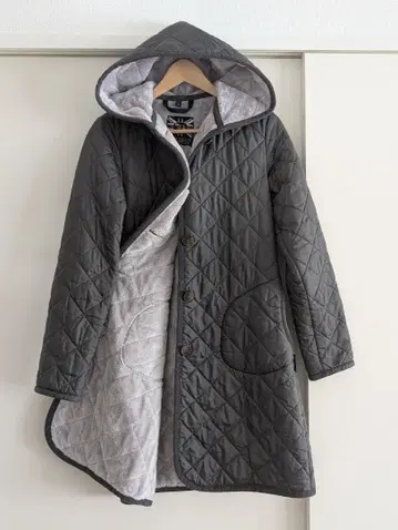 LAVENHAM 후디 보아 퀼팅 코트 그레이