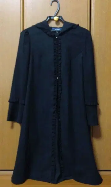 엠즈 그레이시 코트