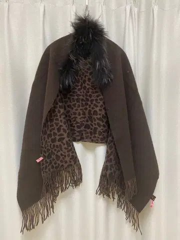 EVEX 스톨 퍼 탈부착 가능