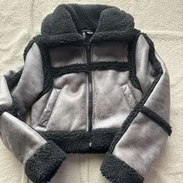 H&M 페이크 무스탕 자켓 사이즈 XS