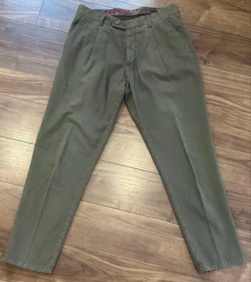 BERWICH 올리브 그린 슬림핏 팬츠