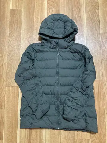 UNIQLO 심리스 다운 자켓