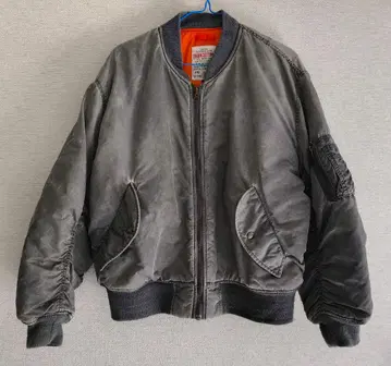 MA-1 플라이트 자켓 그레이 오렌지 안쪽