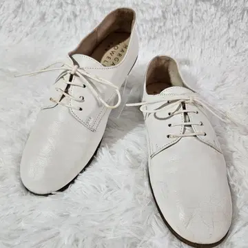 MARGARET HOWELL 레이스업 플랫슈즈 화이트 천연 가죽 22.5