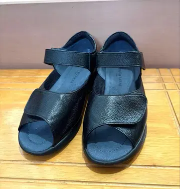 여성 샌들 벨크로 테이프 류지 해수욕장 L 사이즈 블랙