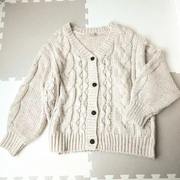케이블 짜임 니트 가디건 사만사 모스모스 F 프리 사이즈 베이지