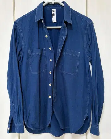 MHL. 인디고 컬러 긴팔 셔츠