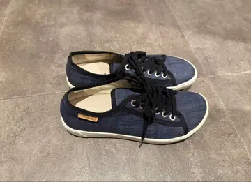 [ BIRKENSTOCK ] 다크 블루 캔버스 스니커즈