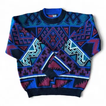 TODAYS NEWS / 크루넥 니트 스웨터