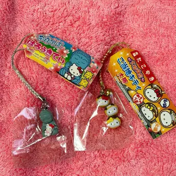 지역 한정 키티 스트랩 나라의 대불+타코야키 2점 묶음 판매