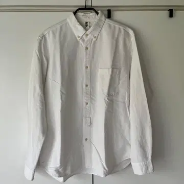 [ MHL ] 버튼 다운 긴팔 셔츠 화이트 / L 사이즈