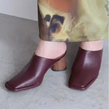 [ 새상품급 ] EVOL 스퀘어 사보 샌들 와인 레드