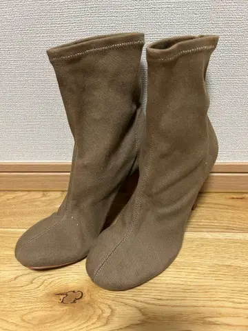 SLY 브라운 부츠 중간 힐